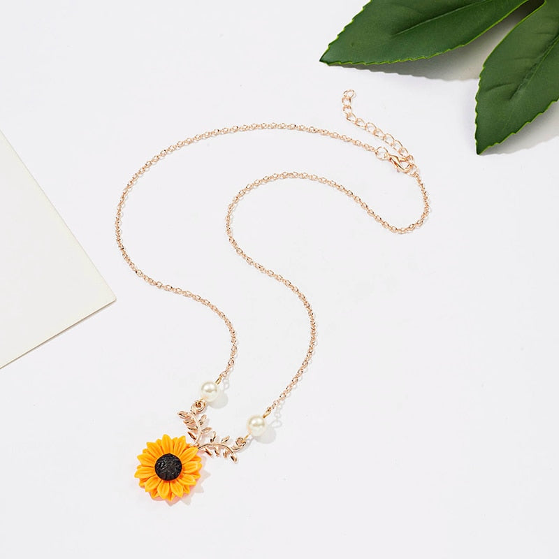 Cute Sunflower Necklace