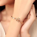 High-end Camellia Rhinestone Bracelet