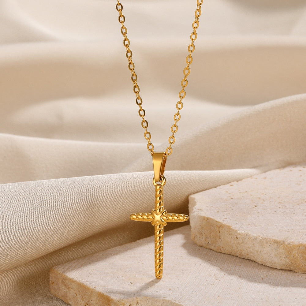 VIntage Cross Pendant Necklace
