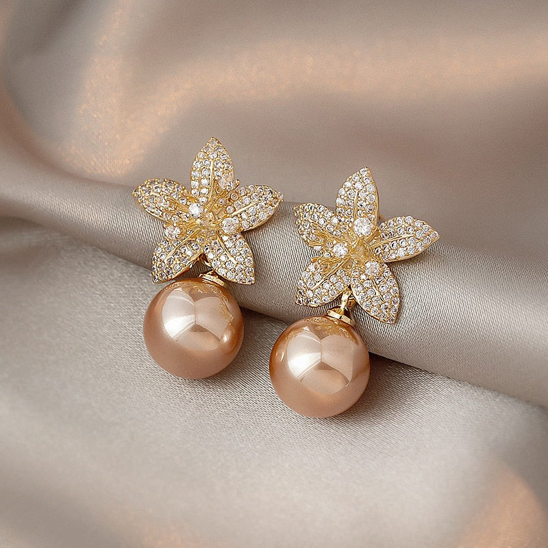 Rose Gold Pearl Flower Dangle Earrings